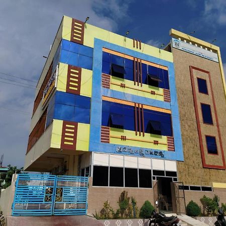 Prasanna Laxmi Residency Bhadrachalam Exterior photo