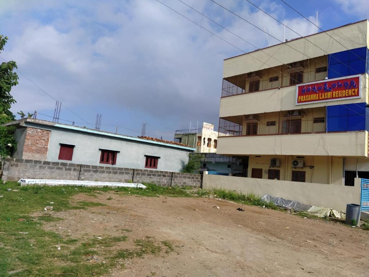 Prasanna Laxmi Residency Bhadrachalam Exterior photo